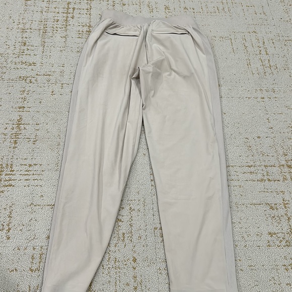 ATHLETA JOGGERS - Picture 2 of 7